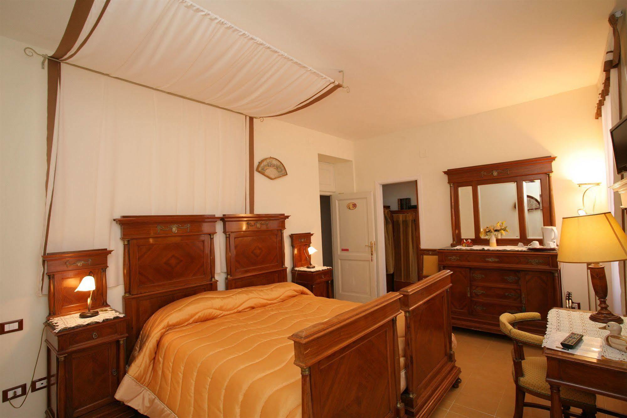 Hotel Roma Scanno Dış mekan fotoğraf